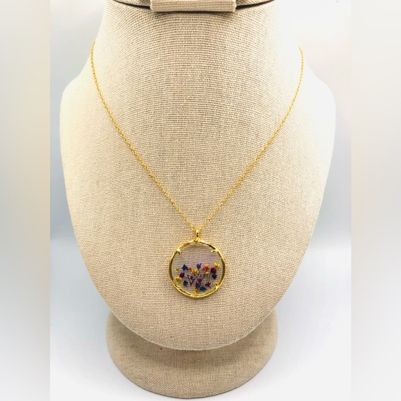 Catherine Weitzman Flower Botanical Necklace~Signed~NWOT - Picture 3 of 6